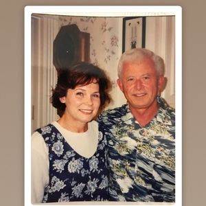 Meet your Posher, Lenora